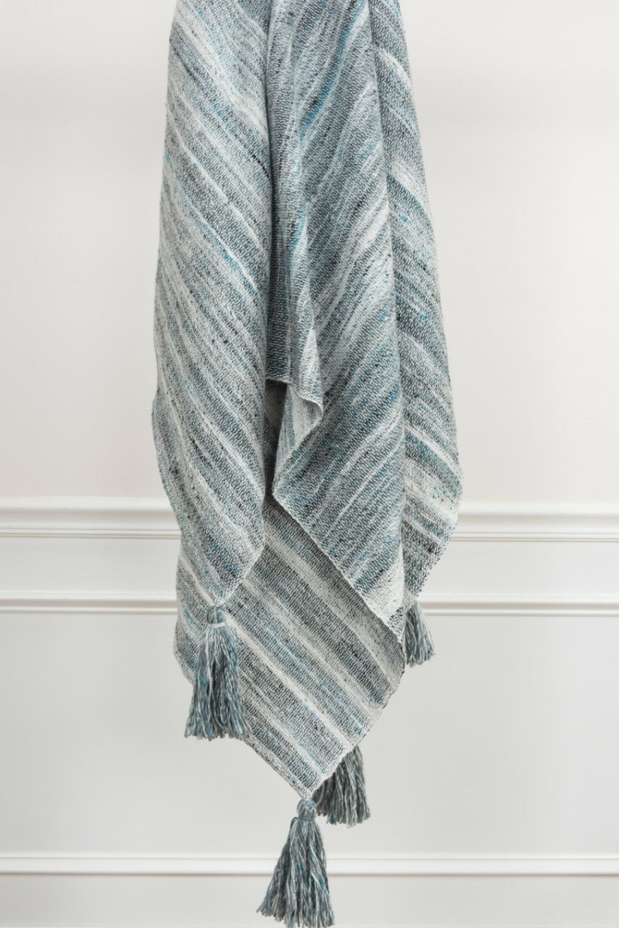 All Decor * | Ocean Blues Treasure Woven Throw Outlet Sale